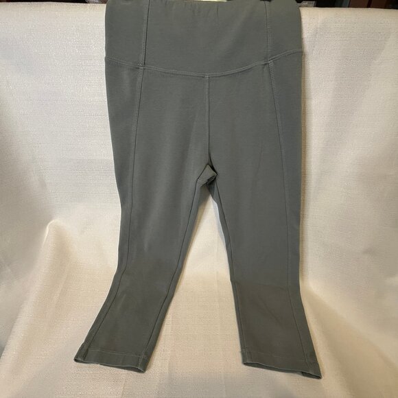 FP Movement by Free People XS cropped leggings; Sage Stone color - Picture 3 of 5